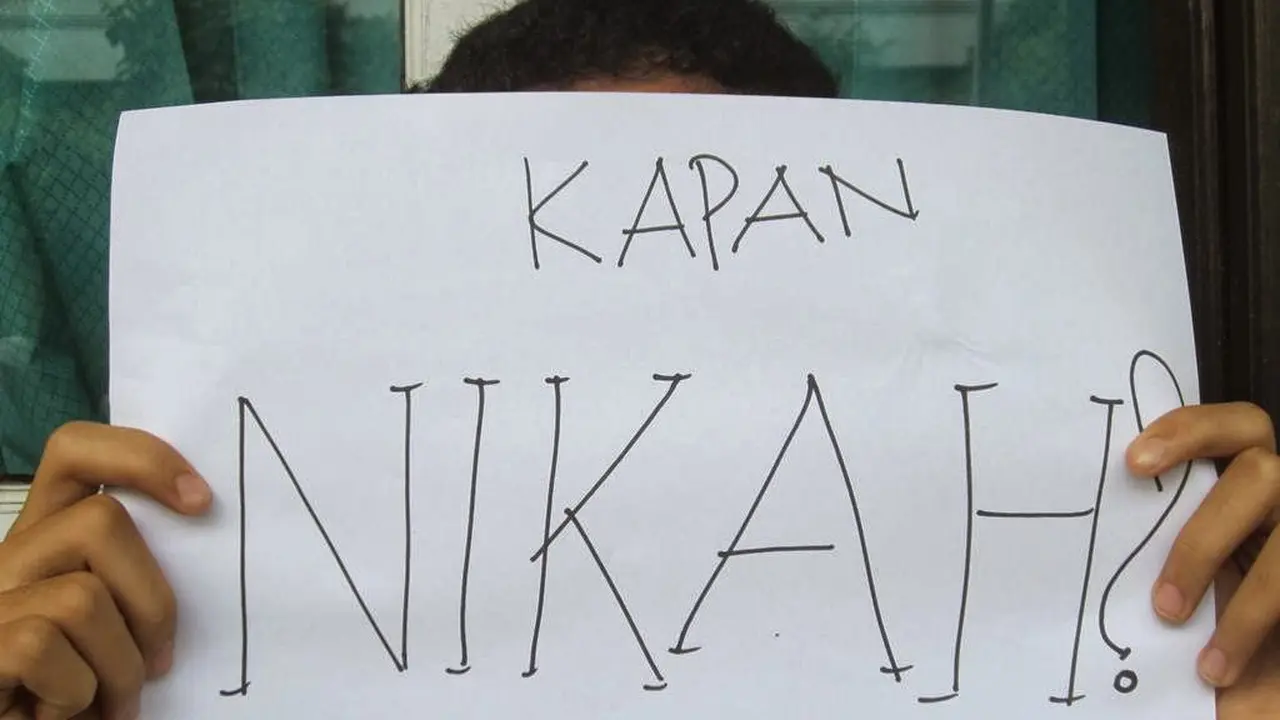Pikirkan 4 Hal Ini Sebelum Bertanya "Kapan Nikah?" ke Orang Lain
