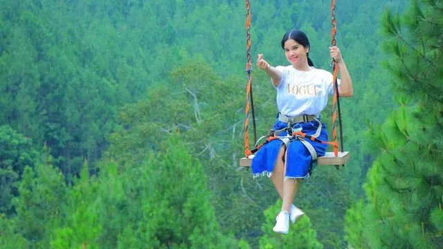 Annisa Pohan
