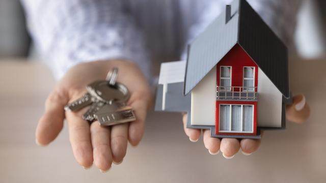 Pilih Bank dengan DP dan Bunga Rendah 