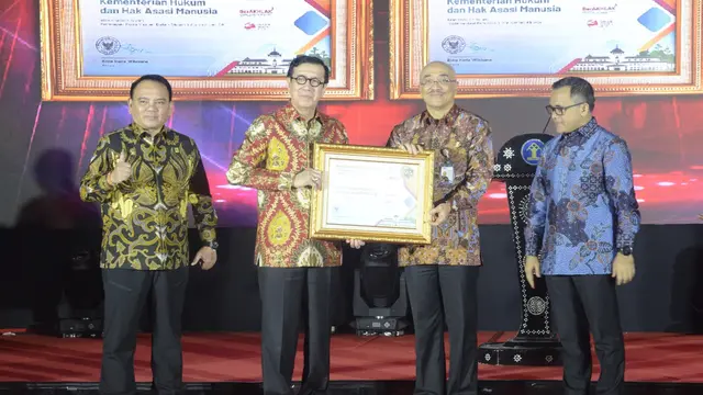 Kemenkumham.