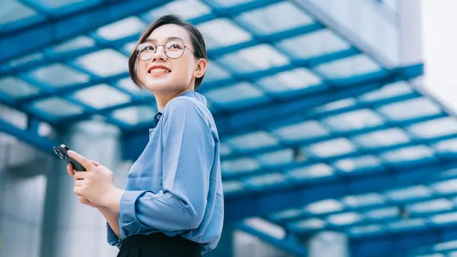 bekerja sukses bisnis wirausaha karir baju biru