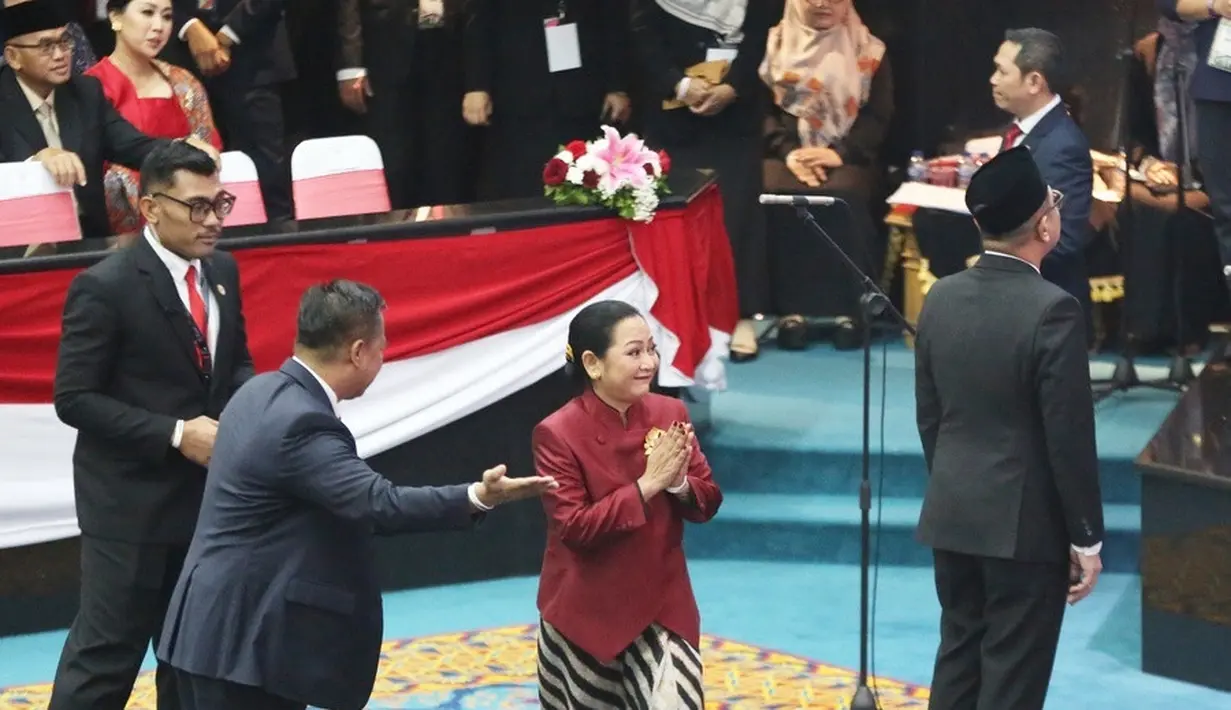 Penyanyi cilik era 70-an Chica Koeswoyo sukses menjadi jawara di pertarungan kursi DPRD DKI Dapil 7. Dapil DKI Jakarta 7, meliputi Kecamatan Cilandak, Kebayoran Lama, Kebayoran Baru, Setiabudi dan Pesanggrahan. [Dok/KLY/Budy Santoso].