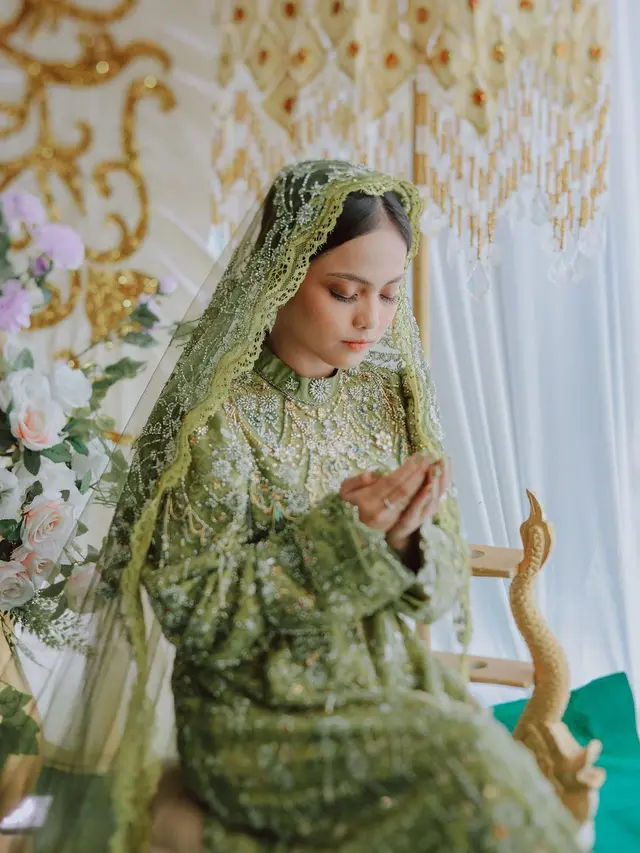 10 Potret Rangkaian Acara Pernikahan Putri Isnari dan Abdul Azis, Mewah Banget
