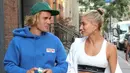 Justin Bieber dan Hailey Baldwin kini terlihat mesra di manapun keduanya berada. (Fox News)