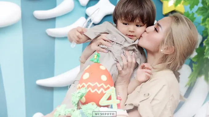 [Bintang] Anak Jessica Iskandar Ulang Tahun