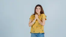Ilustrasi rendah hati, cantik, kalem diri sendiri. (Image by 8photo on Freepik)