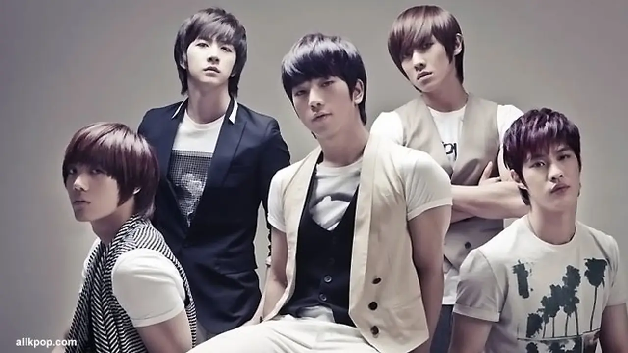 mblaq-130810.jpg