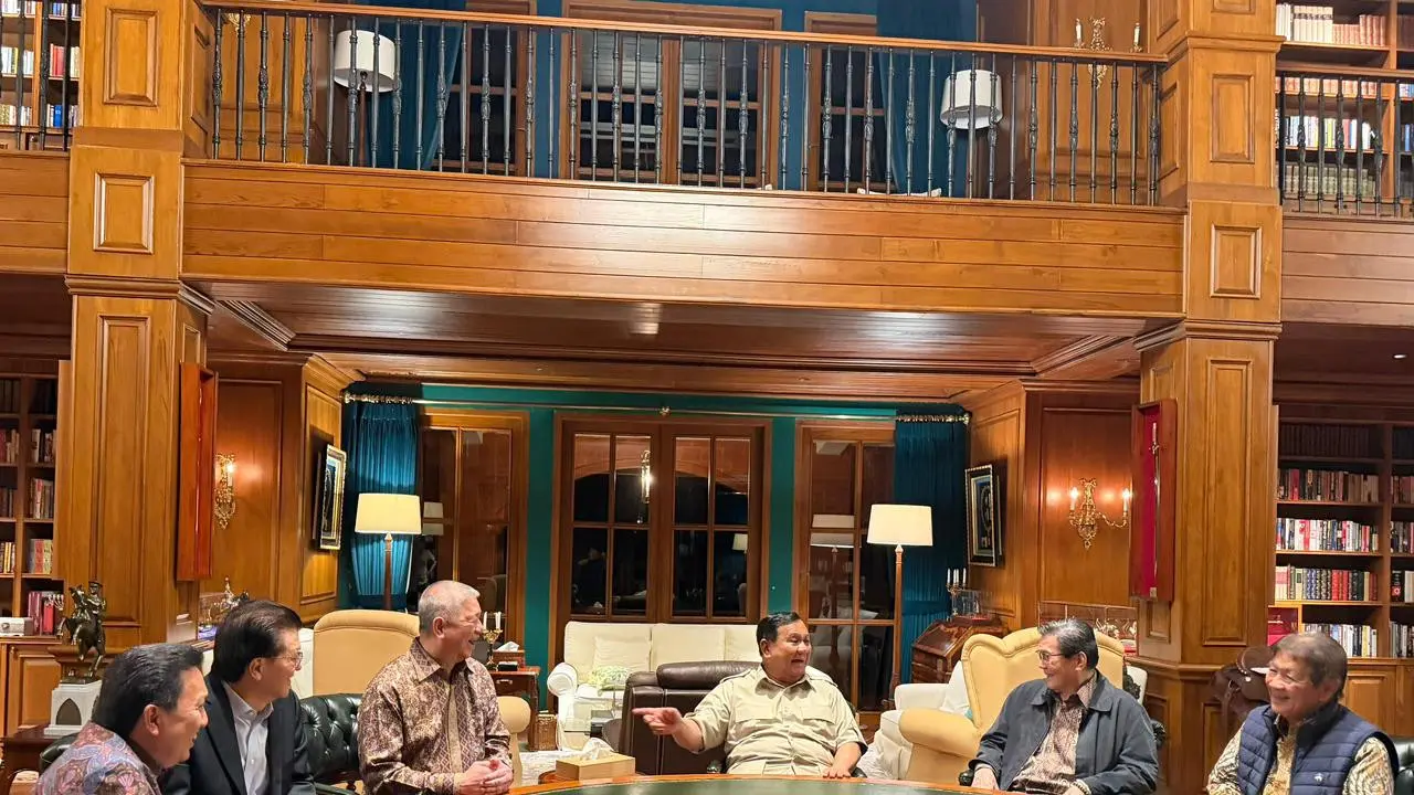 Presiden Prabowo Subianto menerima permohonan audiensi dari 5 pengusaha nasional di kediaman Hambalang, Bogor, Jawa Barat.