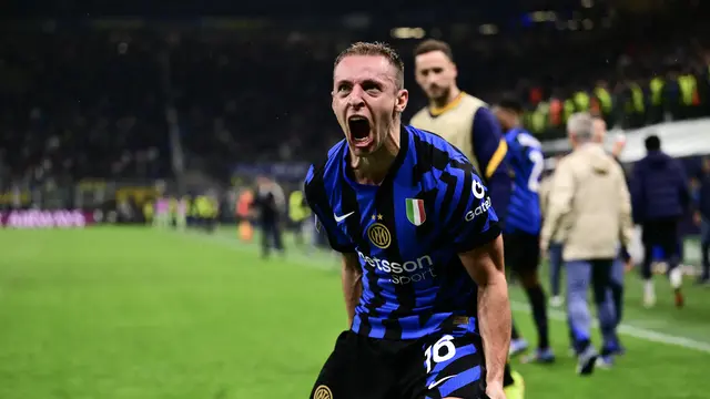 Gelandang Inter Milan Davide Frattesi