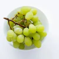 Ilustrasi menyimpan anggur. (c) IgorVetushko/Depositphotos.com