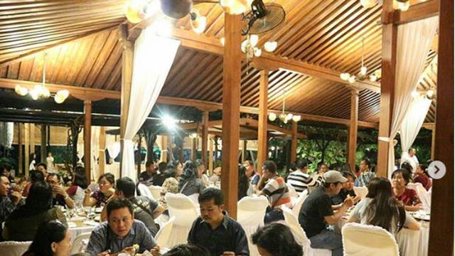 Restoran Omah Dhuwur