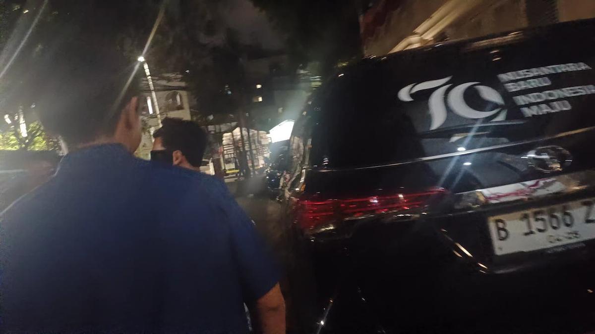 Momen Kaesang Pangarep Muncul di DPP PSI, Hanya Sempat Sapa Wartawan