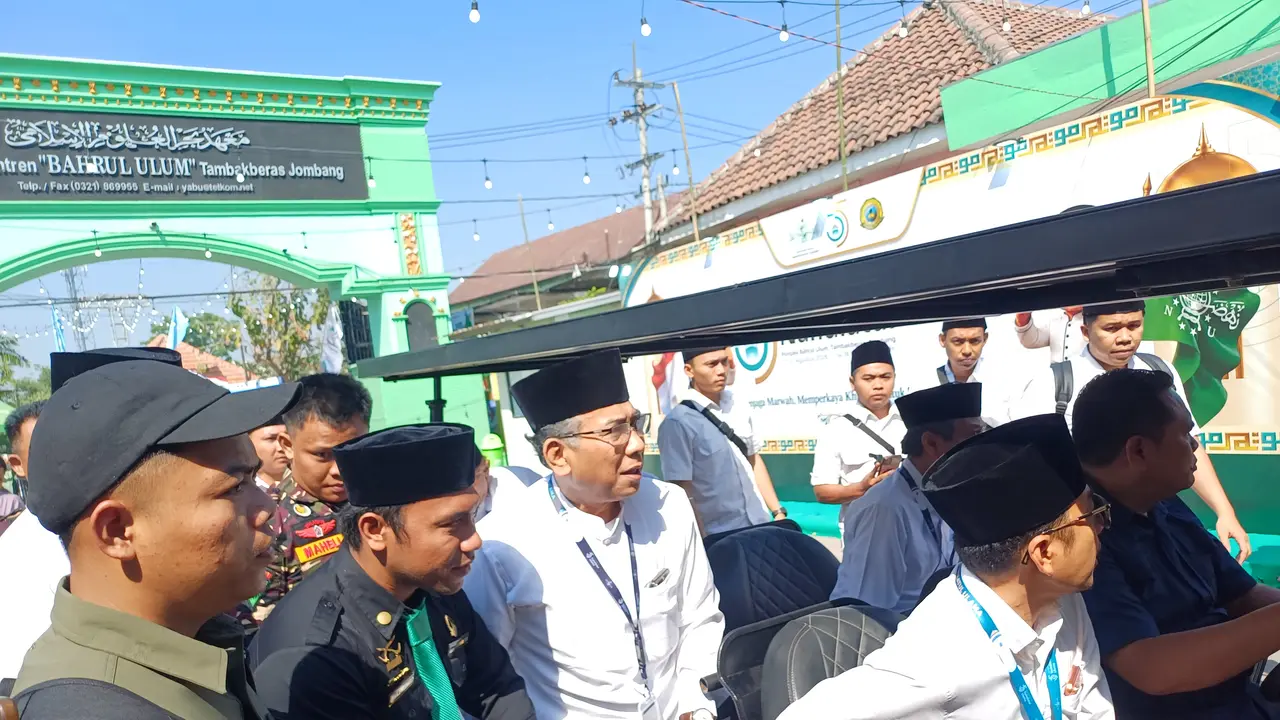 Gus Yahya menghadiri pleno Muktamar NU di Jombang, Jawa Timur