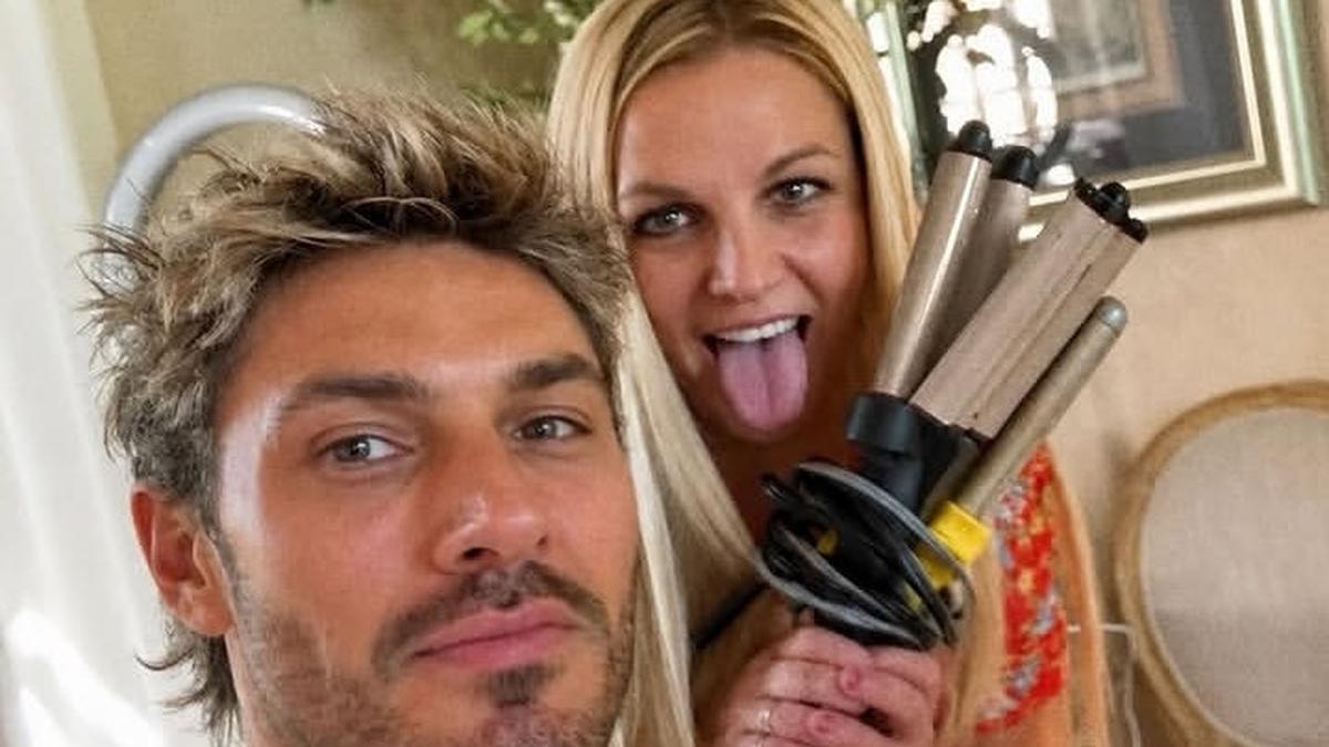 Britney Spears Ubah Gaya Rambut Setelah 4 Tahun, Tinggalkan Gelombang Ikonisnya