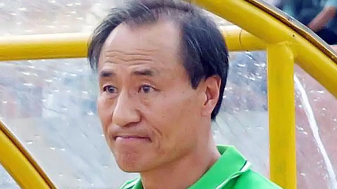 park-sung-hwa-131217c.jpg