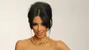“Kris Jenner juga ikut andil dari video seks Kim Kardashian. Ia juga lah yang mengedit video itu dan telah menontonnya berkali-kali sebelum video itu disebar,” tambah Ian. (AFP/Jason Merritt)