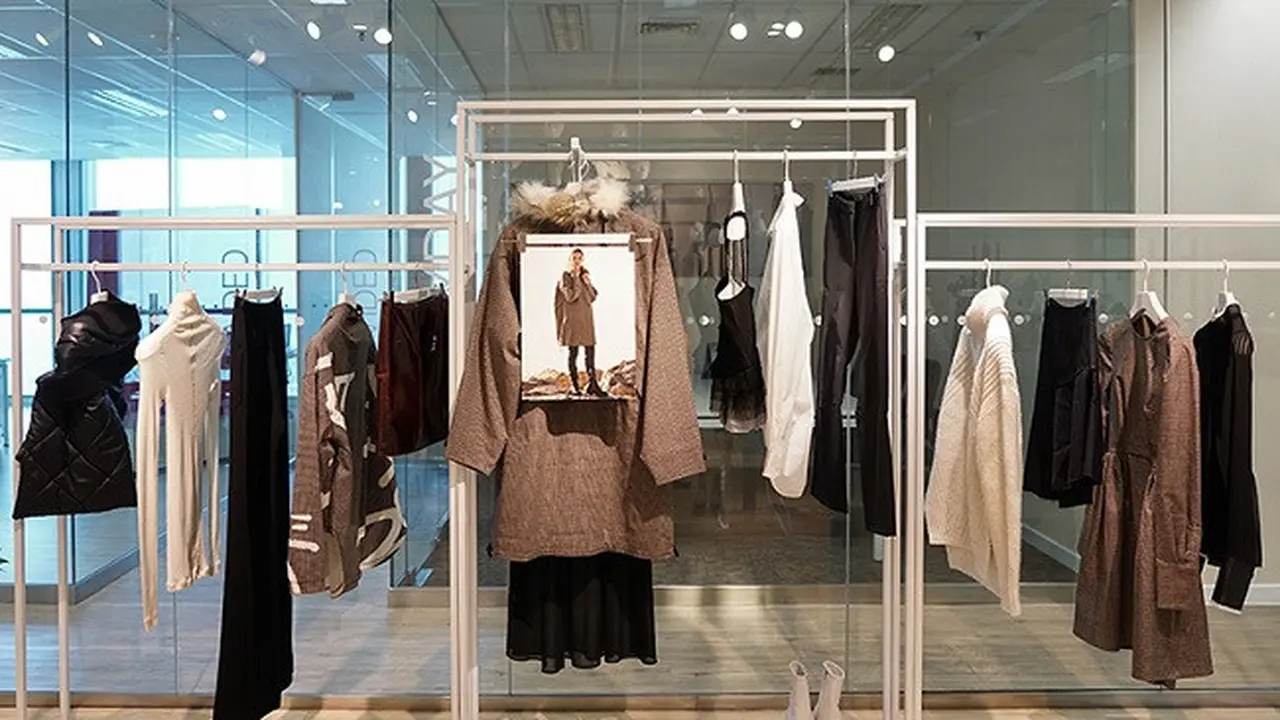 H&M Luncurkan Koleksi Busana Musim Dingin Terbaru