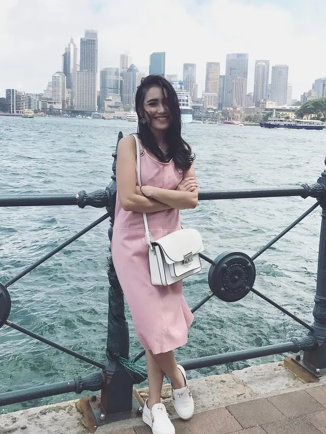 [Bintang] Ayu Ting Ting