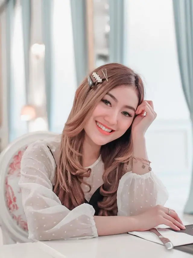 Sheila Rizkyana V