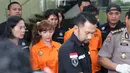 Roro Fitria menambah daftar panjang artis yang tertangkap akibat sabu. Roro ditangkap di keduamannya Patio Residence, Jakarta Selatan bertepatan Hari Valentine Rabu, (14/2) siang. (Nurwahyunan/Bintang.com)
