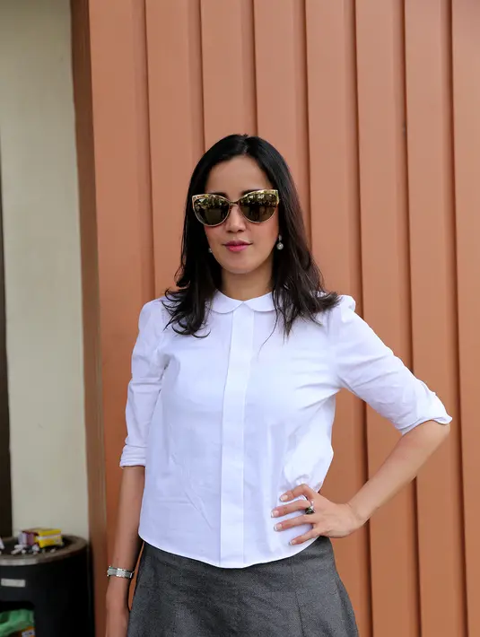 Andi Soraya mengaku lega pada akhirnya status bercerai telah resmi ia dapatkan saat menanggapi putusan Majelis Hakim yang mengabulkan gugatan cerainya. (Andy Masela/Bintang.com)