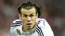 1. Hubungan pesepak bola asal Wales, Gareth Bale, dengan fans Real Madrid kurang baik menyusul insiden tembakan ke arah gawang saat Cristiano Ronaldo berada pada posisi yang lebih baik untuk menerima umpan. (AFP/Gerard Julien)