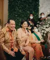 Putri Tanjung baru saja melangsungkan lamaran dengan kekasih hatinya, Guinandra Jatikusumo pada Sabtu 5 Maret 2022. (Instagram @putri_tanjung)