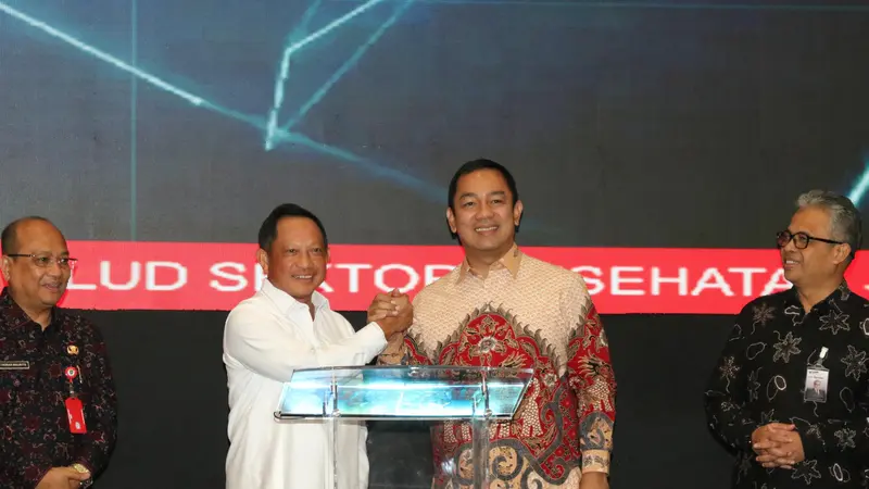 Kepala LKPP RI Hendrar Prihadi bersama Mendagri Tito Karnavian