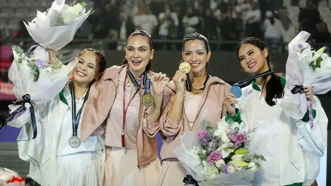 8 Adu Gaya Sporty Nia Ramadhani-Luna Maya dan Nagita Slavina-Gege Elisa di Lagi-lagi Tenis, Mana Favoritmu?