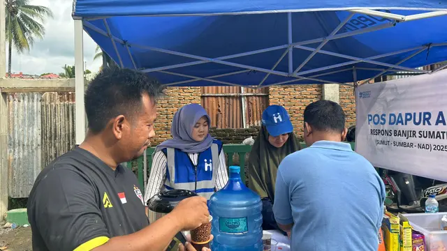 Bantuan kemanusiaan untuk korban bencana Sumatera.