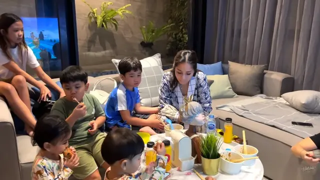 7 Momen Syukuran Rumah Baru Nisya Ahmad, Kompak Dihadiri Keluarga Besar