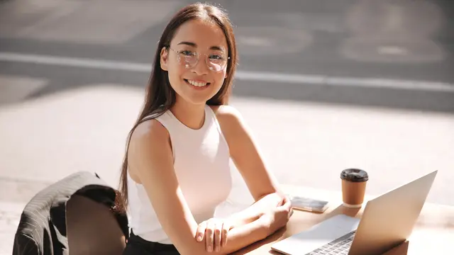 perempuan dan 28 juni kebiasaan sukses