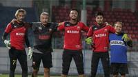 Hermansyah (dua dari kiri). (Permana Kusumadijaya/Bola.com)