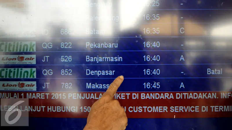 20150710-Pembatalan Penerbangan Bandara Soetta-Banten