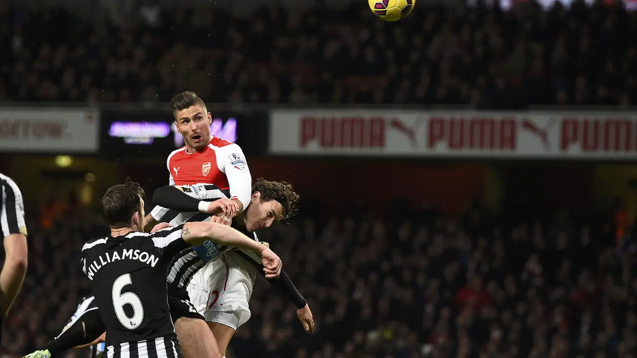 Sundulan Giroud
