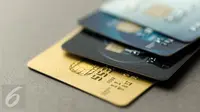 Benarkah memiliki kartu kredit dapat menguntungkan? simak apa saja manfaat yang bisa didapatkan dengan mempunyai kartu kredit. (Foto:iStockphoto)