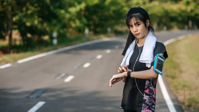 Olahraga di Tahun 2024 Bukan Lagi Soal Lelah, Ini Tren Baru yang Menginspirasi! (Foto: Freepik/jcomp)