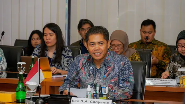 Sekretaris Jenderal Kementerian Perindustrian Eko SA Cahyanto bertemu Vice Minister of Industry and Information Technology RRT Wang Jiangping di kantor Kementerian Perindustrian, Rabu (25/9/2024). (Dok Kemenperin)