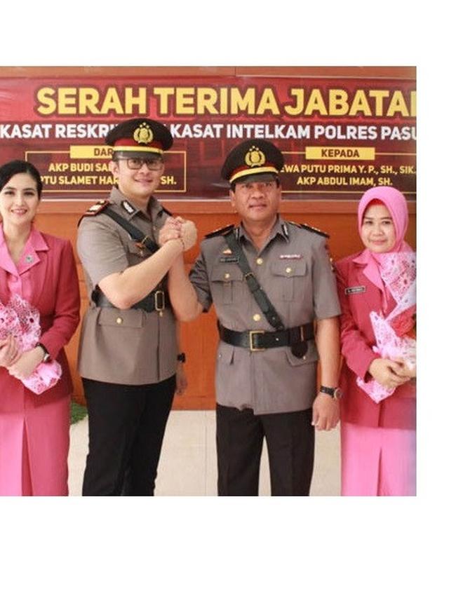 Jarang Muncul di TV, Ini 6 Potret Kadek Devi Kumpul dengan Ibu Bhayangkari