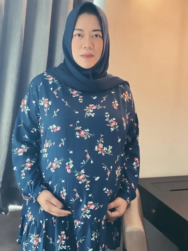 Siap Sambut Anak Pertama, Ini 6 Potret Risa Saraswati Pamer Baby Bump