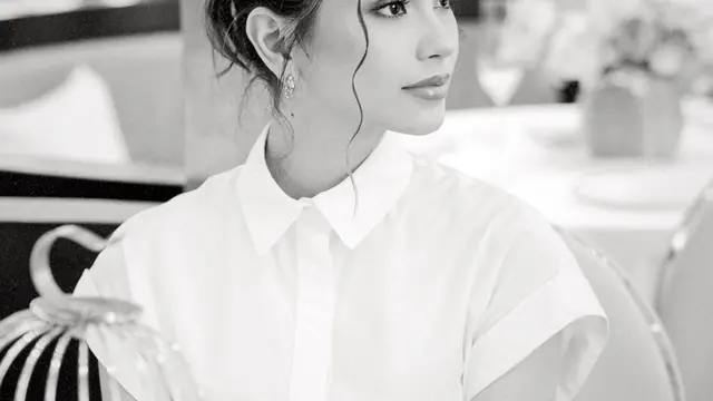 Potret Alyssa Daguise dengan Brand Dior, Aura Cantiknya Makin Tumpah-Tumpah. (instagram/alyssadaguise)