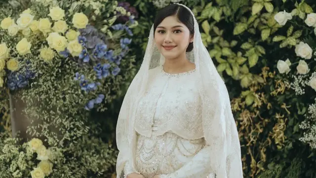 6 Potret Erina Gudono Pakai Kebaya ketika Hamil, Dirancang Desainer Ternama