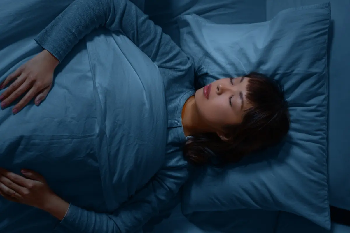 perempuan tidur