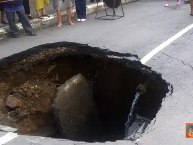 Fenomena Lubang di Jalan Sudirman Salatiga