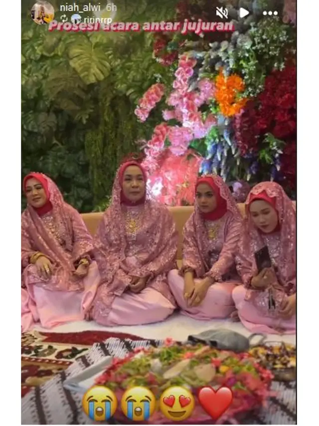 7 Potret Putri Isnari di Acara Jelang Pernikahan Kakak Ipar, Emasnya Curi Perhatian