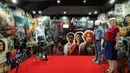 Salah satu both di pameran Jakarta Film Week 2022 hari kedua di CGV Grand Indonesia, Jakarta, Jumat (14/10/2022). Jakarta Film Week merupakan festival film internasional yang berbasis di Jakarta. selain bisa dihadiri secara langsung selama festival berlangsung, festival ini dapat dinikmati pecinta film di seluruh Indonesia secara daring. (Liputan6.com/magang/Aida Nuralifa)