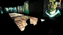 Lebih dari 3.000 lukisan Van Gogh diproyeksikan secara digital ke layar besar yang memenuhi dinding dan sebagian lantai. (merdeka.com/Arie Basuki)