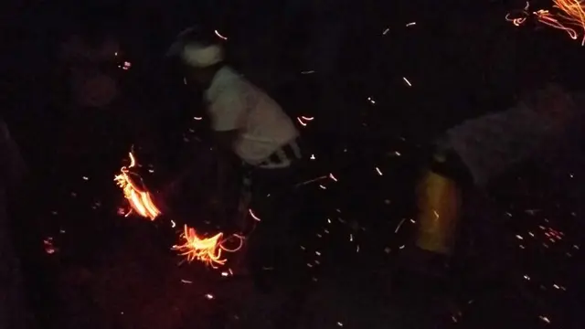 Tradisi Terteran atau perang api