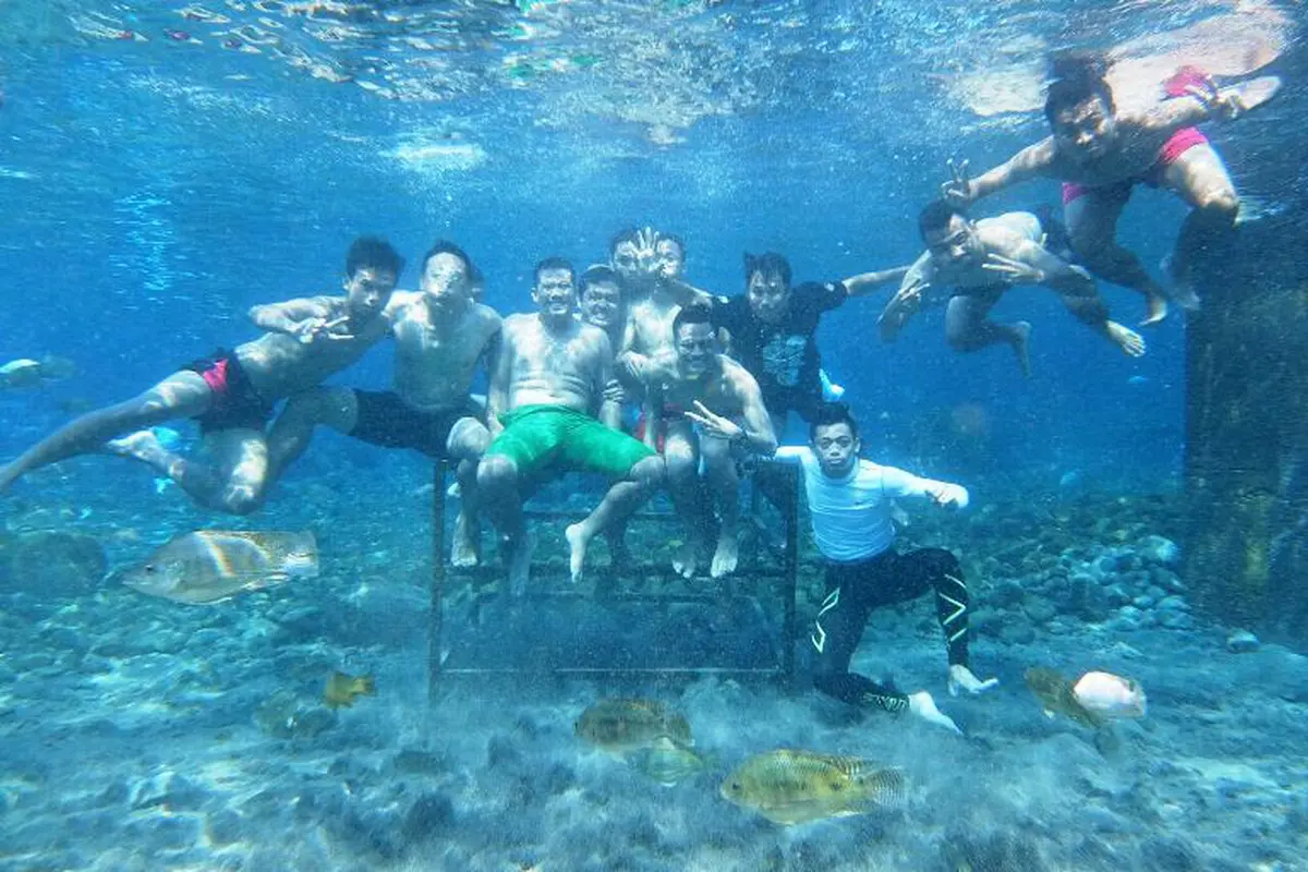 Persis Solo