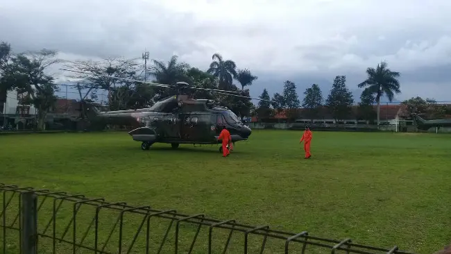 Tiga helikopter siap mengamankan kedatangan Presiden Joko Widodo di Garut. (Liputan6.com/Jayadi Supriadin)
